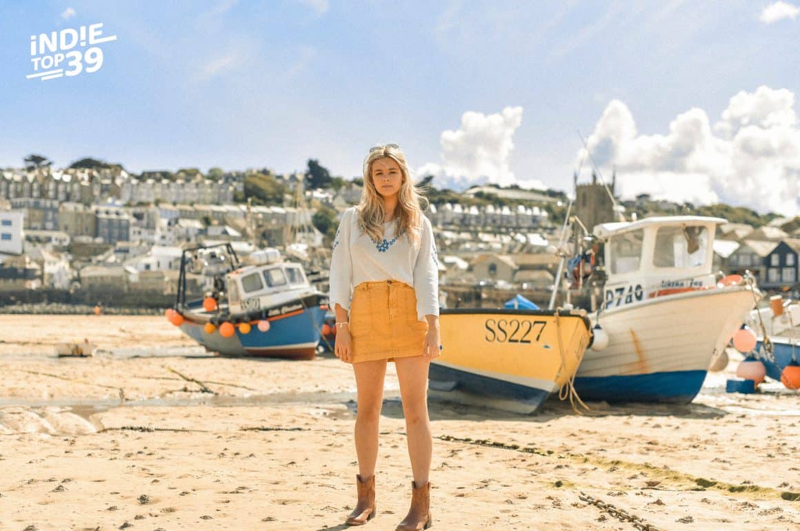 Bailey Tomkinson » Bright Red 2