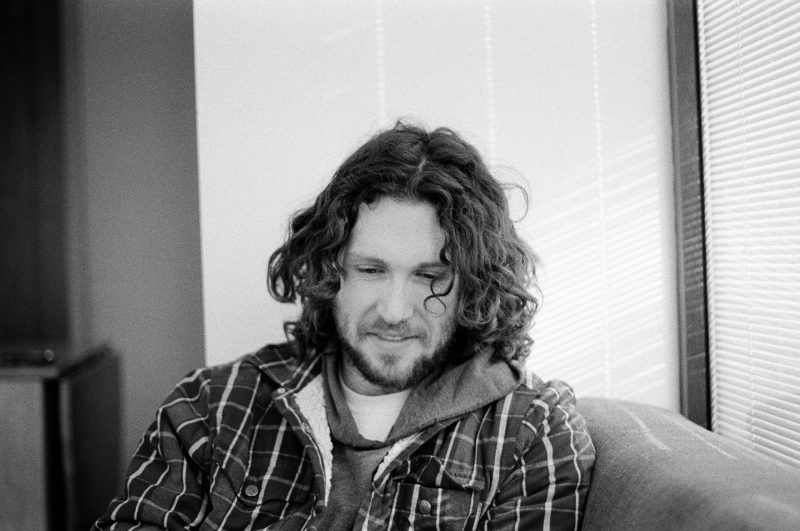 Spotlight » Izi Phoenix » The Man I Met » Indie Top 39